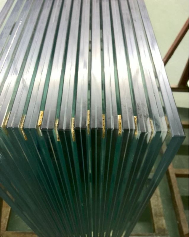 Vetro laminato temperato moderno 10 mm 20 mm 36 mm 50 mm Decorativo galleggiante utilizzato per finestre di porte