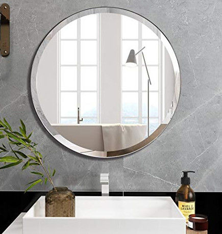 Vetro specchio decorativo anti-nebbia anti-vapore 800 mm-2800 mm ad alta riflettività per il muro del bagno