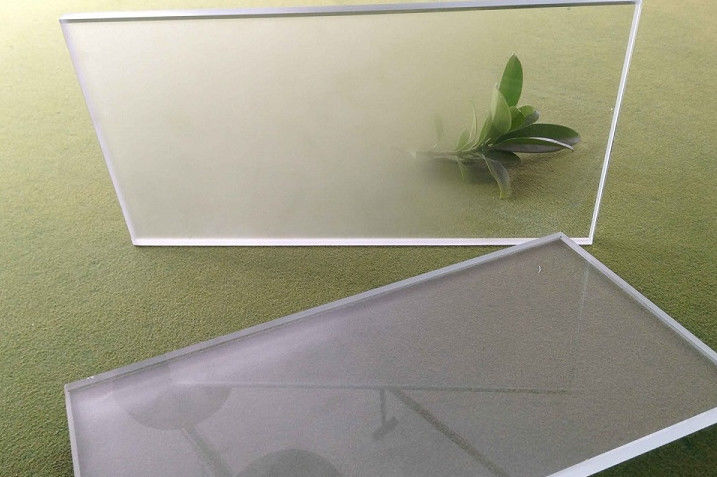 Bicchieri di vino anti-scorrere a colori chiari e incisi per arredamento domestico/edificio/decorare uffici