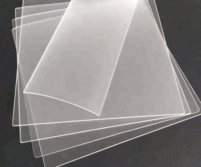 Vetro ad alta tecnologia a prova di polvere a basso contenuto di ferro per pannelli fotovoltaici utilizzato per la decorazione degli edifici