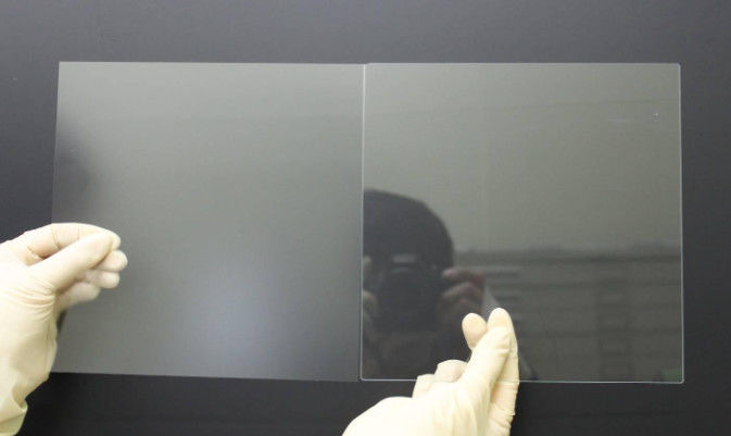 Vetro ghiacciato artistico/bianco latte utilizzato per la partizione della stanza della doccia con un'ottima privacy