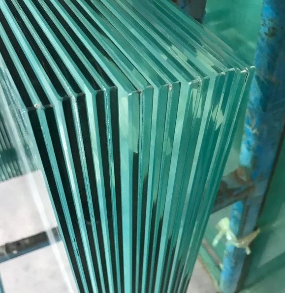 Fabbrica cinese vetro stratificato personalizzato per il pannello di recinzione della porta della finestra dell'edificio con AS/NZS/CE/ISO/SGS