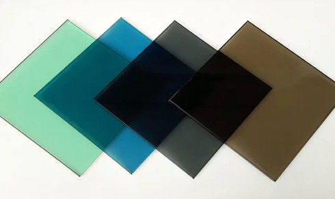 Vetro galleggiante colorato rettangolare personalizzato per costruzioni