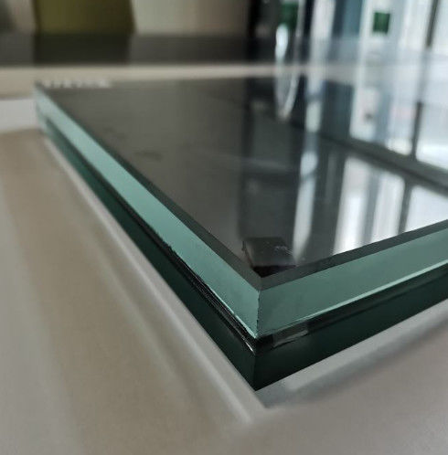 Ingrosso 6.38mm~40.28mm PVB Vetro laminato temperato Dimensione personalizzata Spessore personalizzato