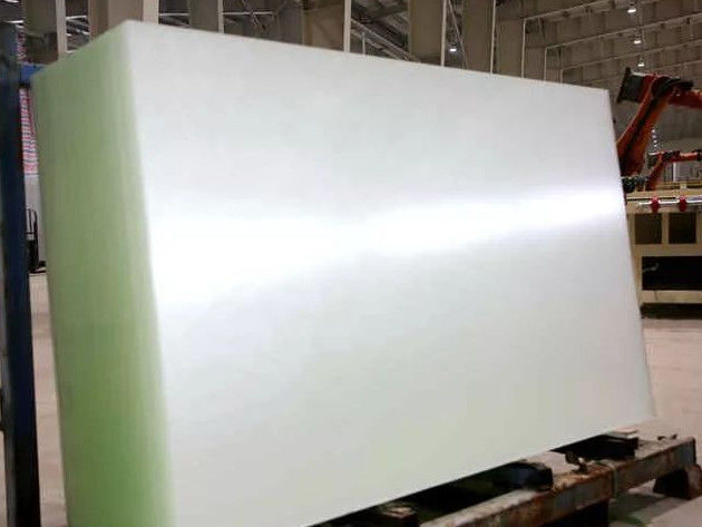 Vendita a caldo 3,2 mm-4 mm vetro solare ultra-chiaro a basso tenore di ferro temperato per pannelli solari