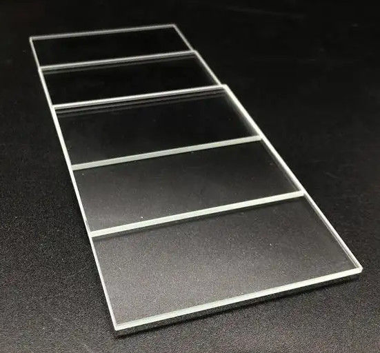 Vendita a caldo 3,2 mm-4 mm vetro solare ultra-chiaro a basso tenore di ferro temperato per pannelli solari