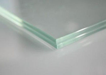 6.38mm 8.38mm 10.38mm 12.38mm Vetro laminato PVB colorato chiaro con certificato CSI、CE、SGCC per vetro da costruzione