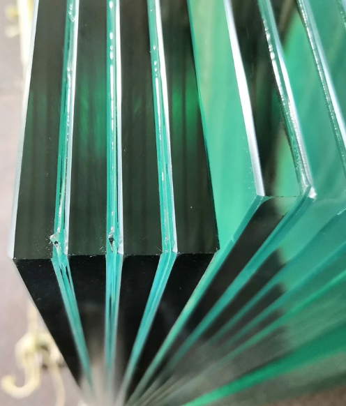 6.38mm-17.52mm Factory Price Laminated Glass for Windows and Buildings